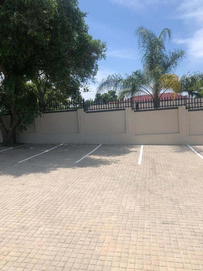 Spring Acres Guesthouse Mbombela Exteriör bild