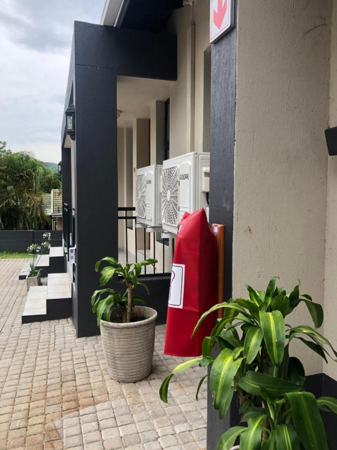 Spring Acres Guesthouse Mbombela Exteriör bild
